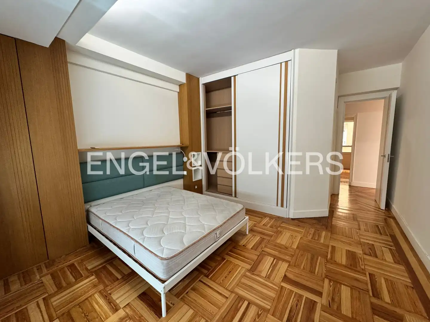 Habitación de Piso en venta en Madrid con Aire acondicionado, Calefacción y Parquet