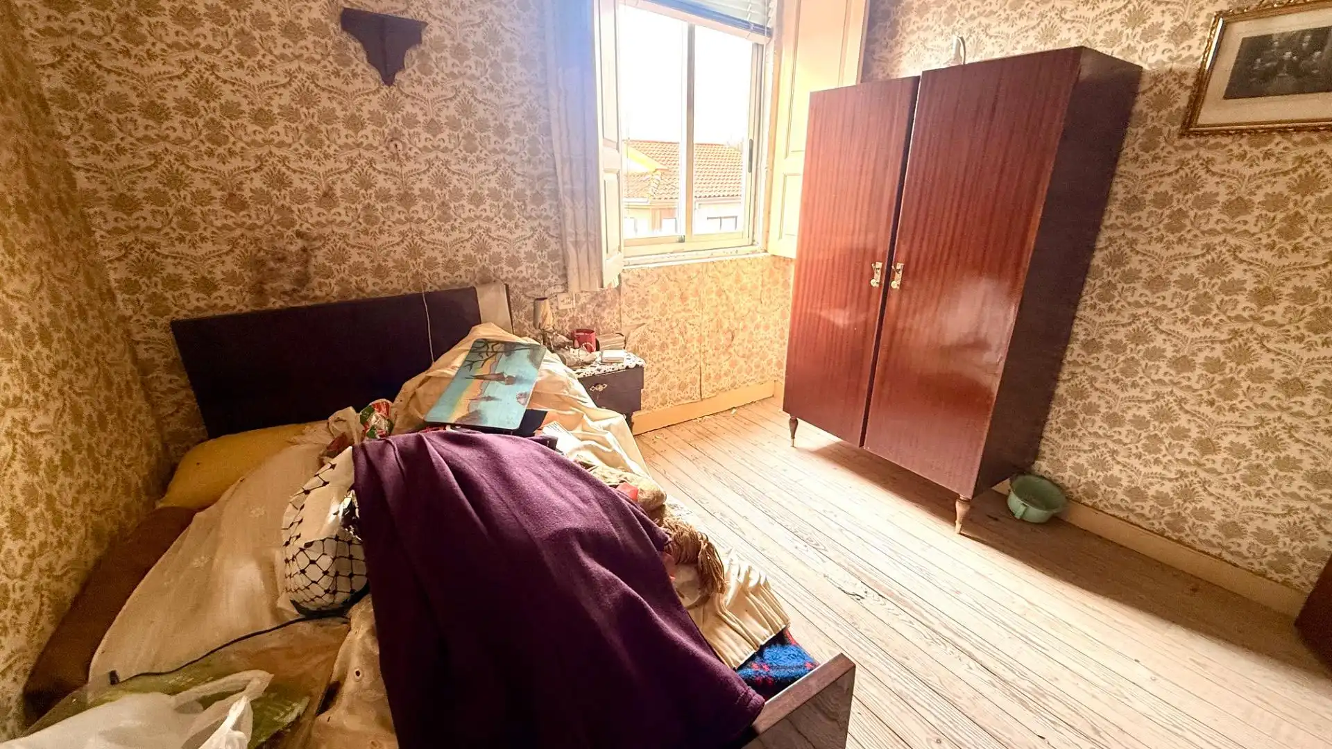 Dormitori de Finca rústica en venda en Maceda amb Jardí privat, Terrassa i Traster