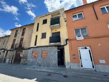Piso en venta en Roda de Ter