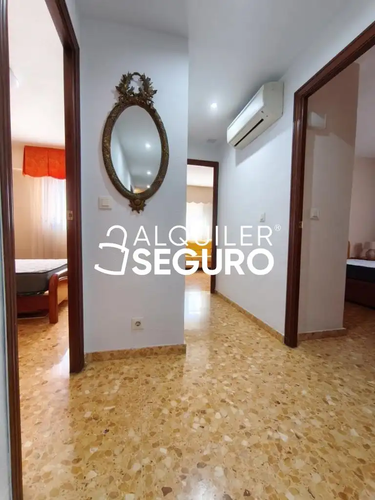 Flat for rent in Alicante / Alacant  with Air Conditioner, Terrace and Swimming Pool