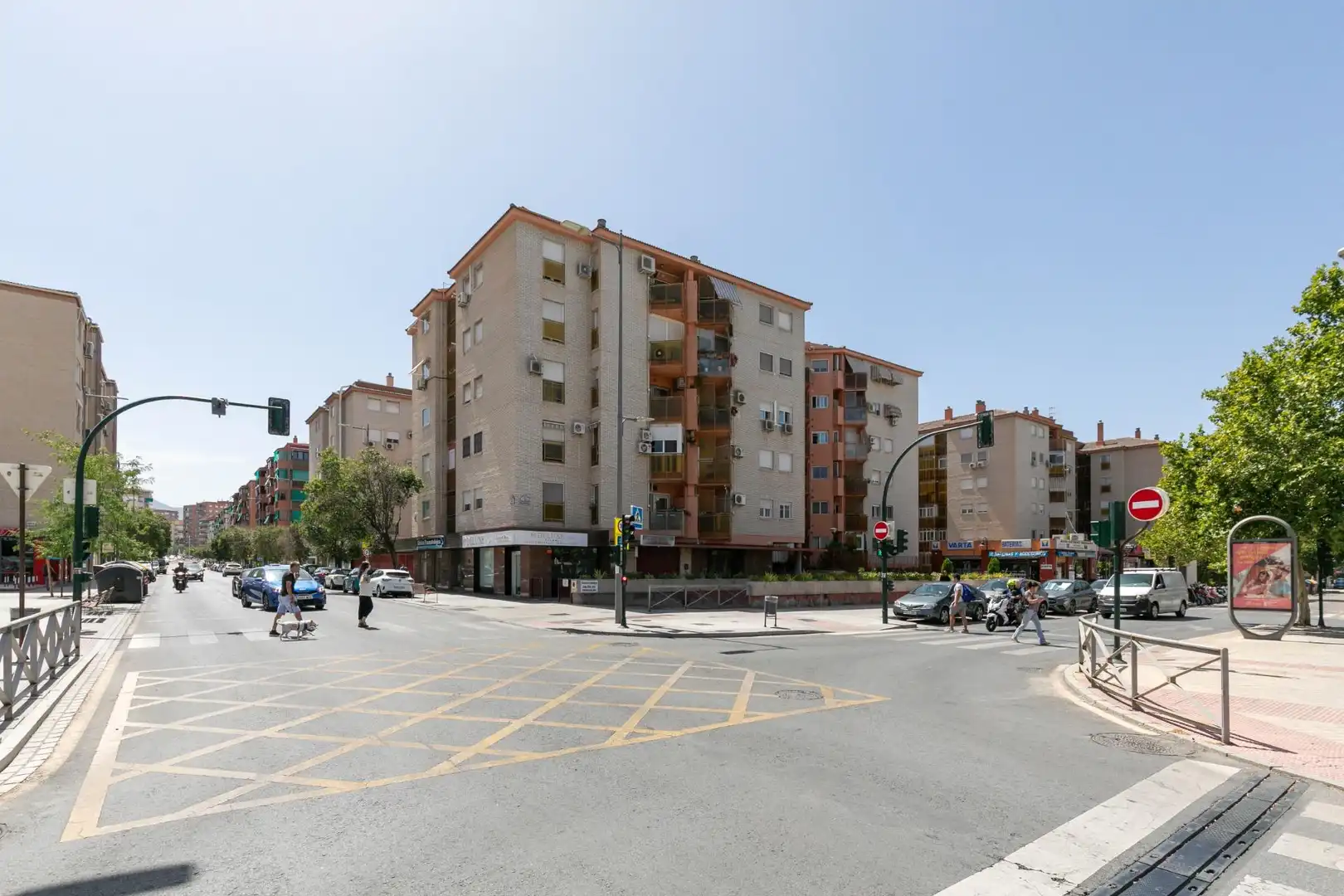 Exterior view of Flat for sale in Granada  with Air Conditioner, Terrace and Balcony