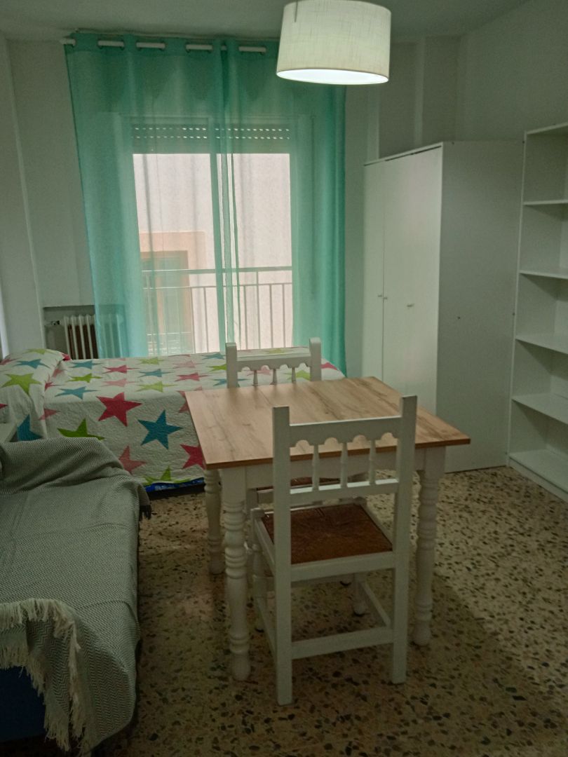 Bedroom of Study to rent in  Granada Capital  with Heating, Furnished and Washing machine