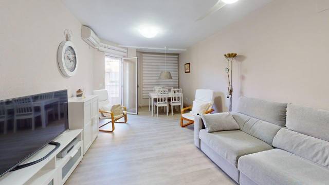 Piso en Alquiler en  ISLA CERDEÑA, 22 en Las Islas