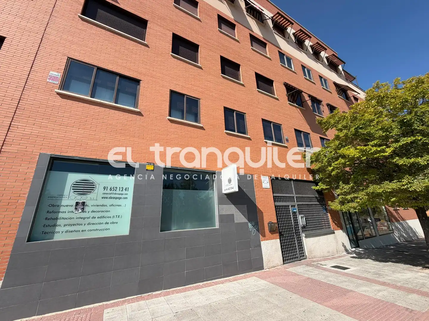 Außenansicht von Wohnung zur Miete in Alcobendas mit Parkett, Abstellraum und Schwimmbad