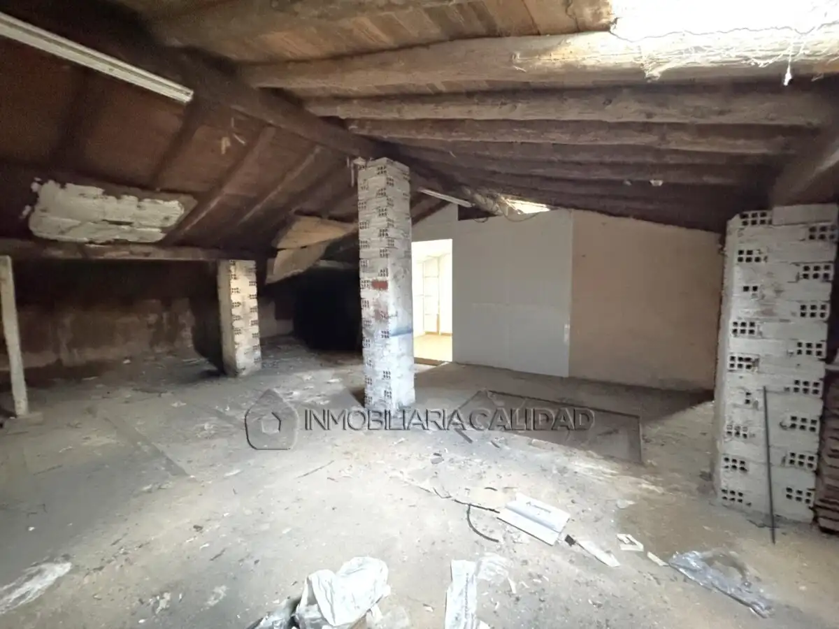 Casa o xalet en venda en Burgos amb Calefacció