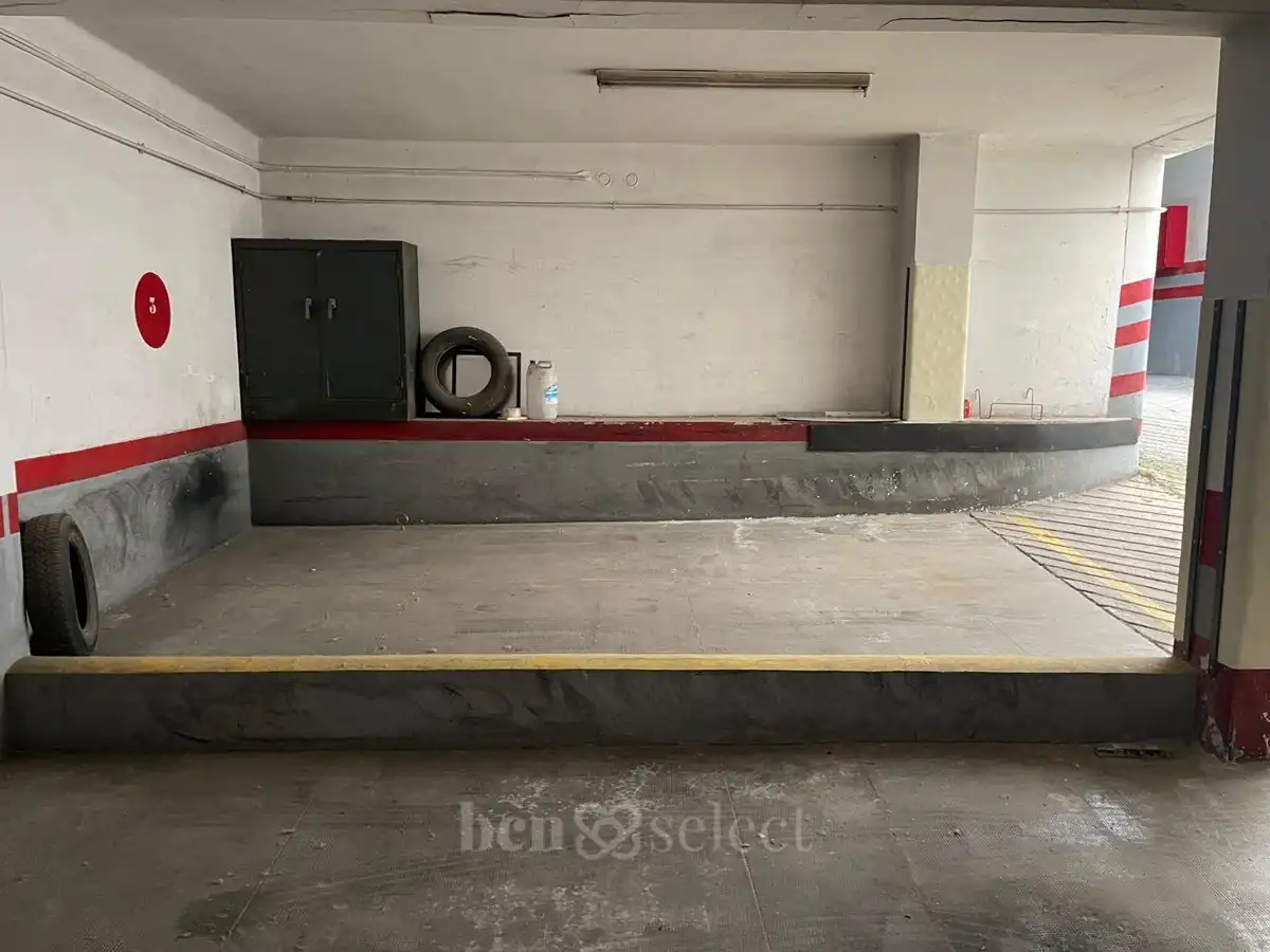 Individuel à vendre à Carrer de Casp