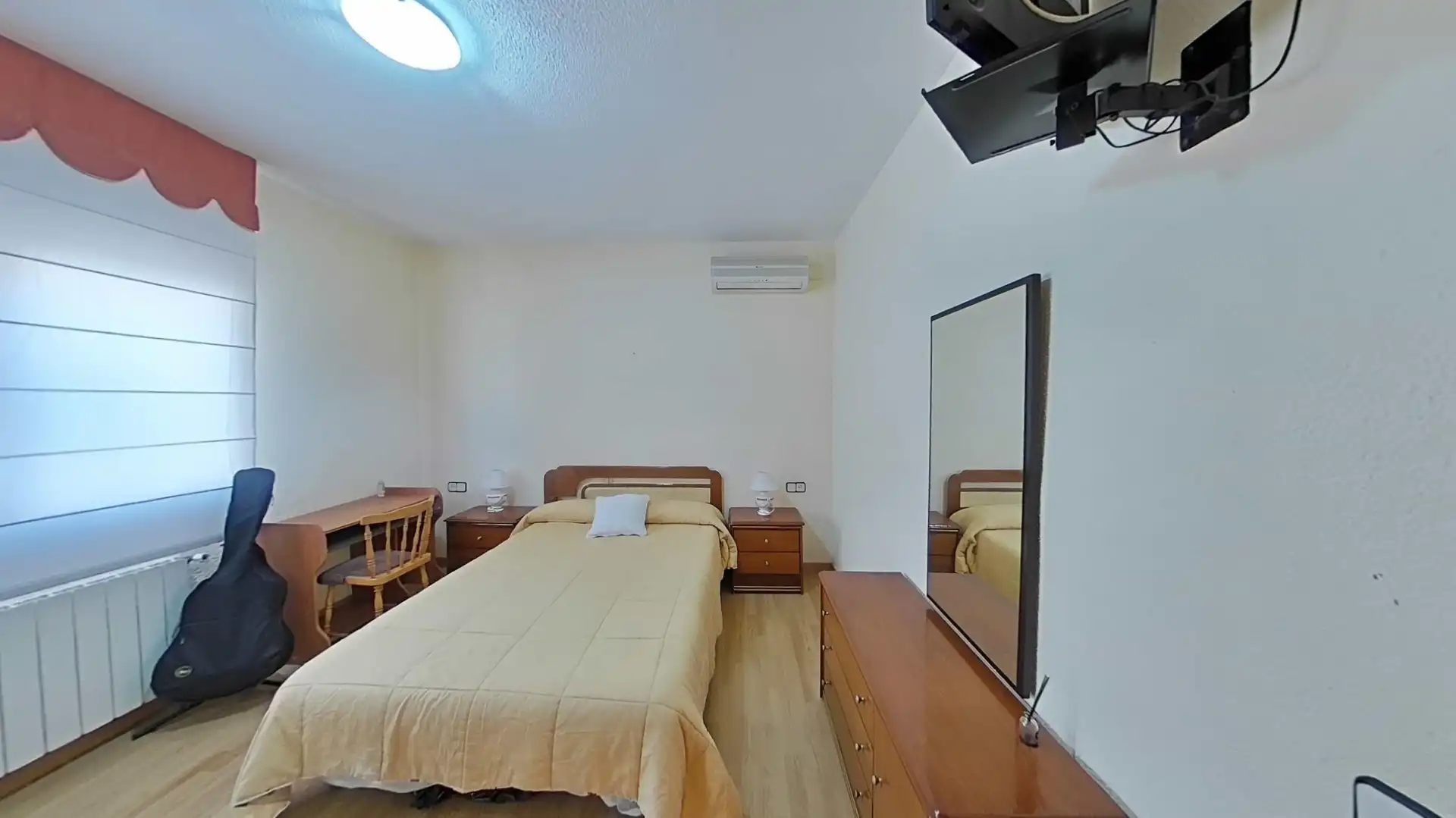 Bedroom of Houses for sale in Piera  with Air Conditioner, Heating and Private garden