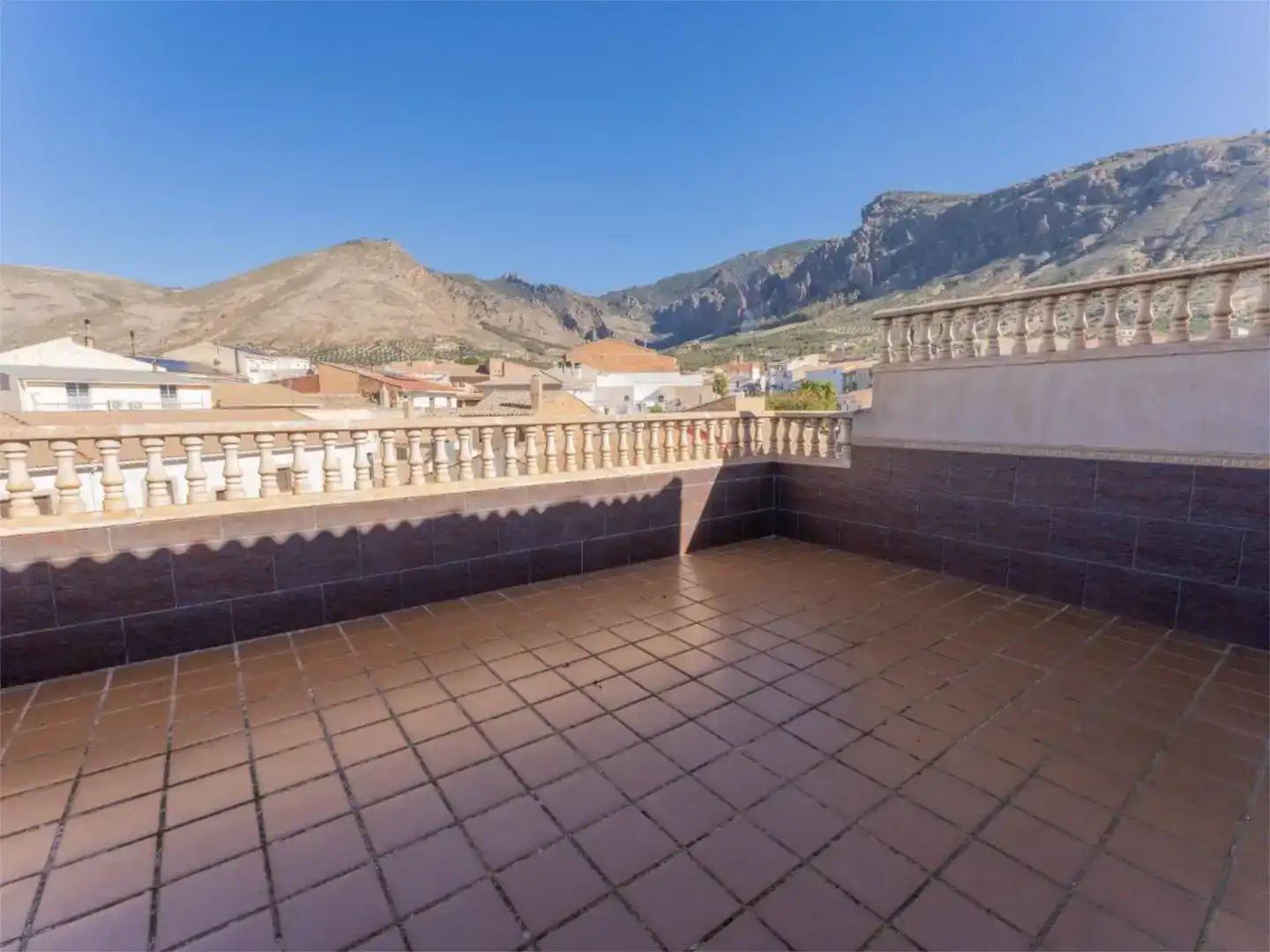 Terrassa de Pis en venda en Huesa amb Aire condicionat, Piscina i Balcó