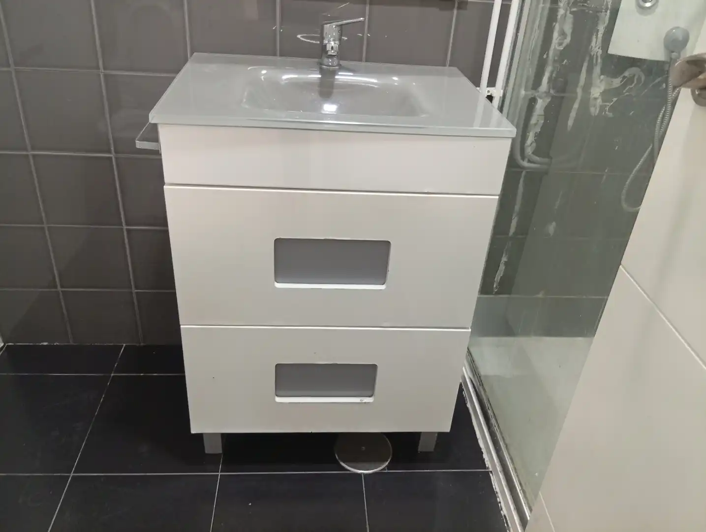Bathroom of Flat for sale in Pozuelo de Alarcón  with Terrace, Oven and Washing machine