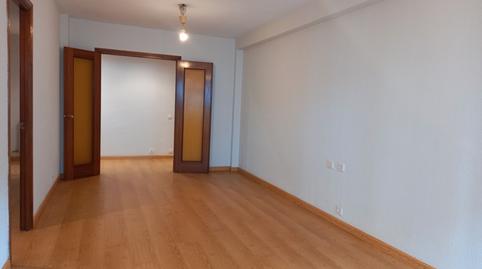 Foto 3 de Pis de lloguer a Calle Alcalde Luis Treillard, Salinas, Castrillón