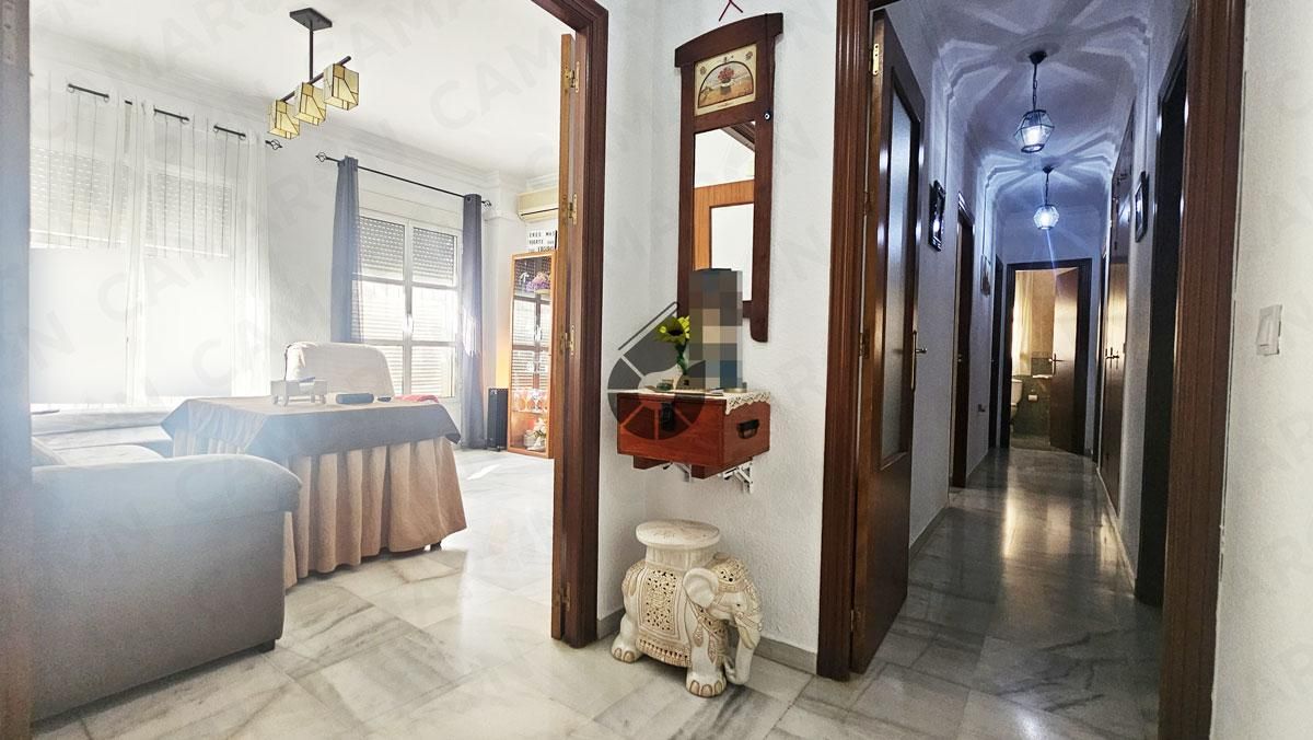 Planta baja en venta en Gelves con Aire acondicionado