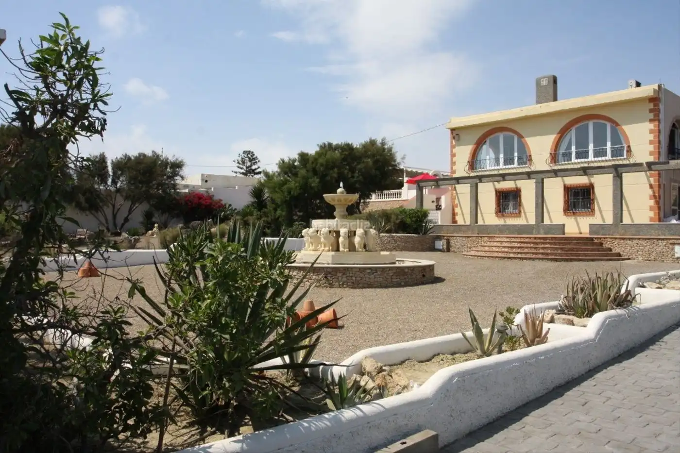 House for sale in Paraje el Montecillo 2