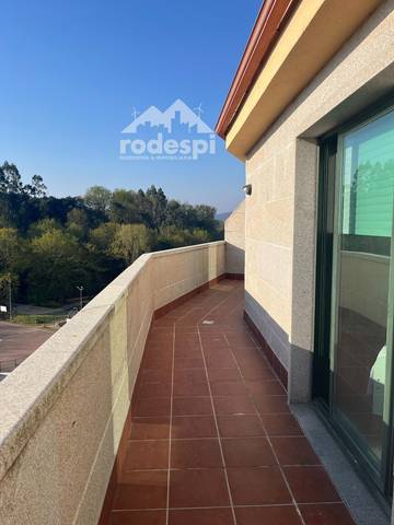 Piso en Alquiler en Ponteareas