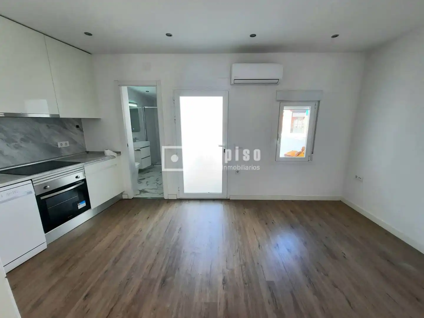 Wohnung zum Verkauf in Colmenar Viejo mit Klimaanlage, Heizung und Terrasse