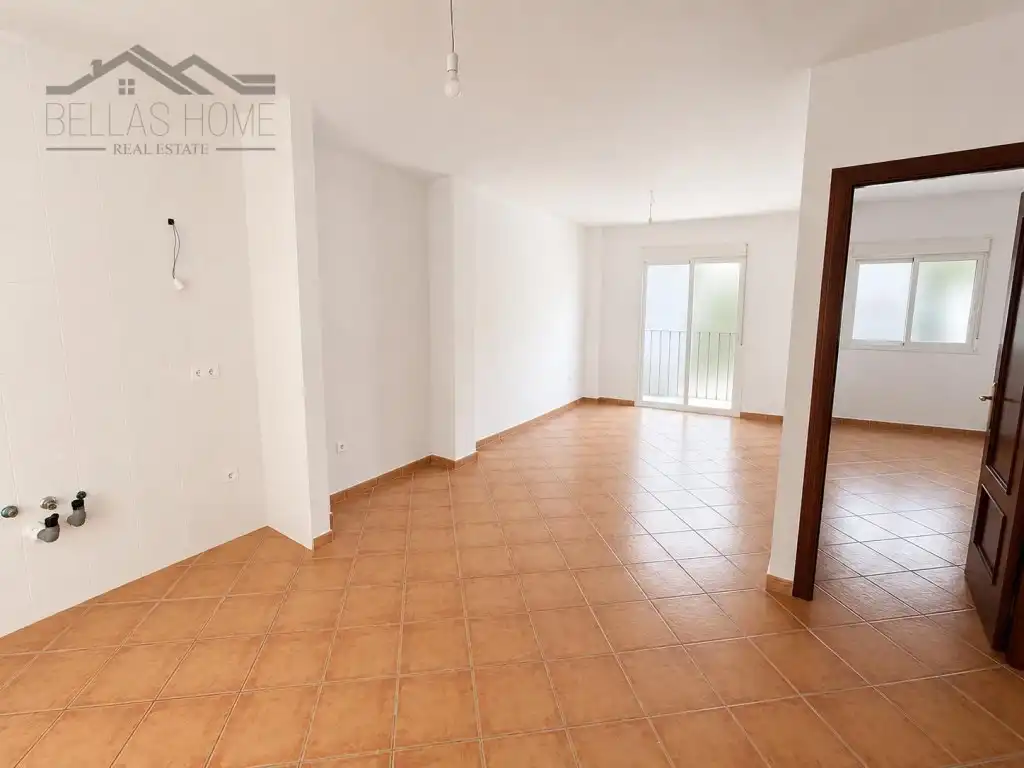 Sala de estar de Piso en venta en Estepona con Balcón