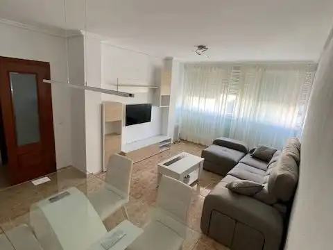 Living room of Flat for rent in Cáceres  with Heating, Storage room and Furnished