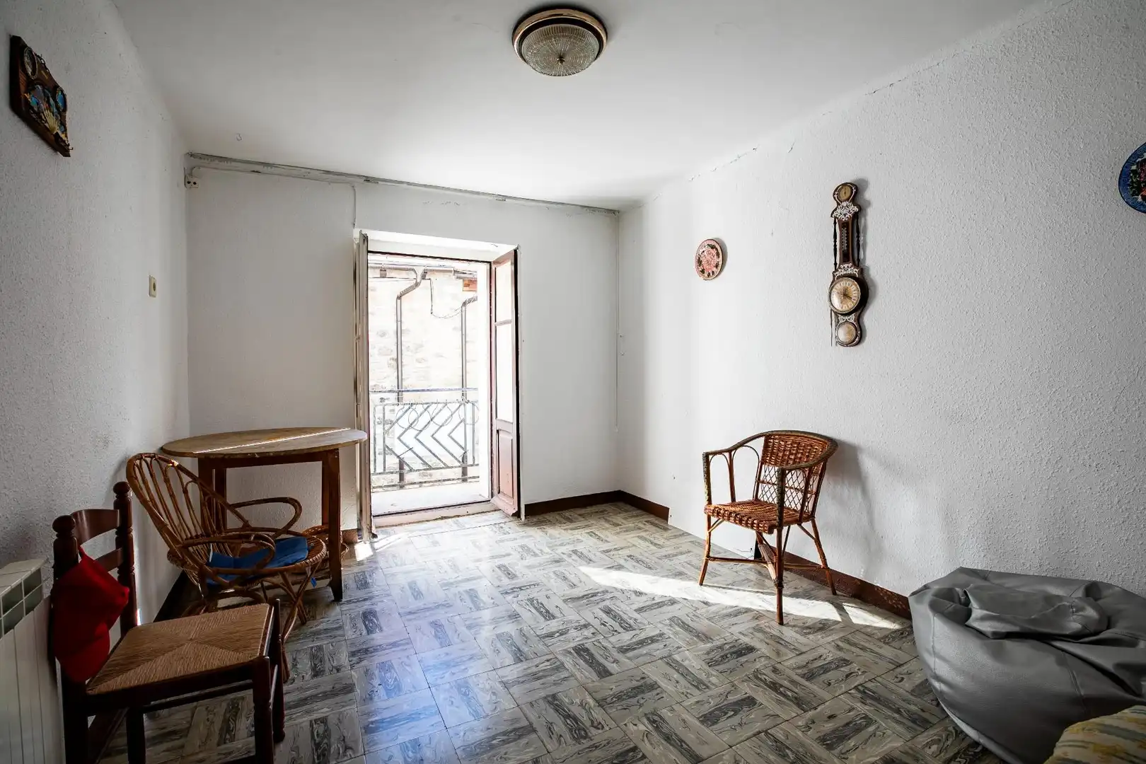 Sala de estar de Casa o chalet en venta en Valle de Hecho con Balcón