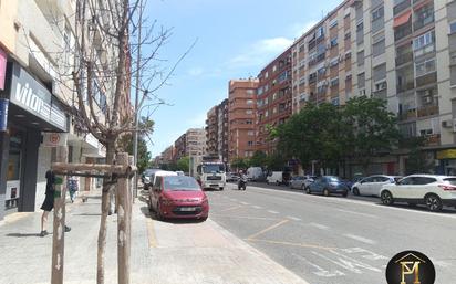 Exterior view of Flat for sale in  Valencia Capital  with Air Conditioner and Terrace