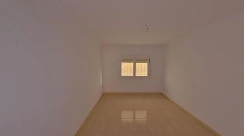 Foto 5 de Piso en venta en Plaça de Les Filipines, Els Merinals, Sabadell