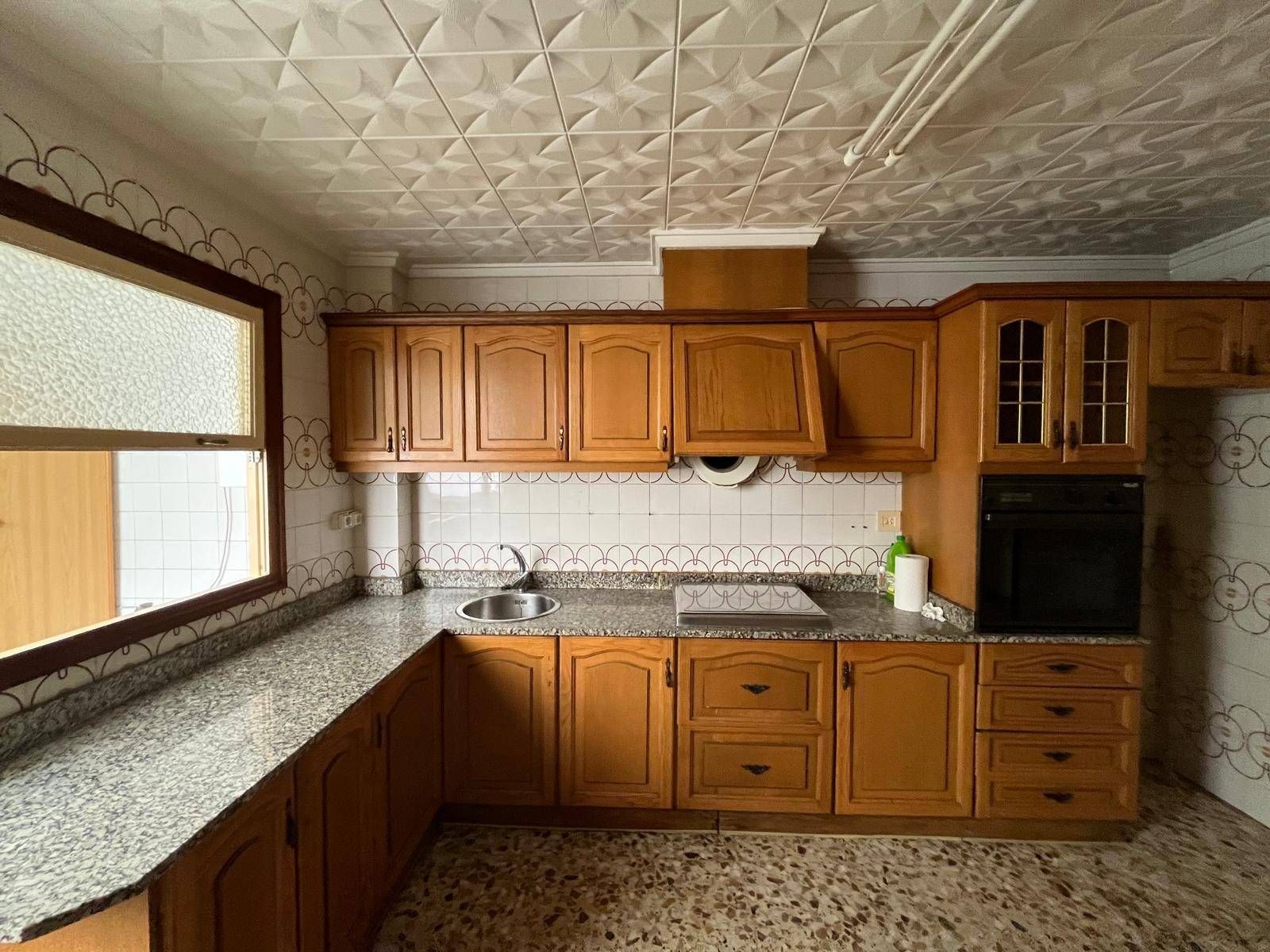 Kitchen of Flat for sale in Elche / Elx  with Balcony