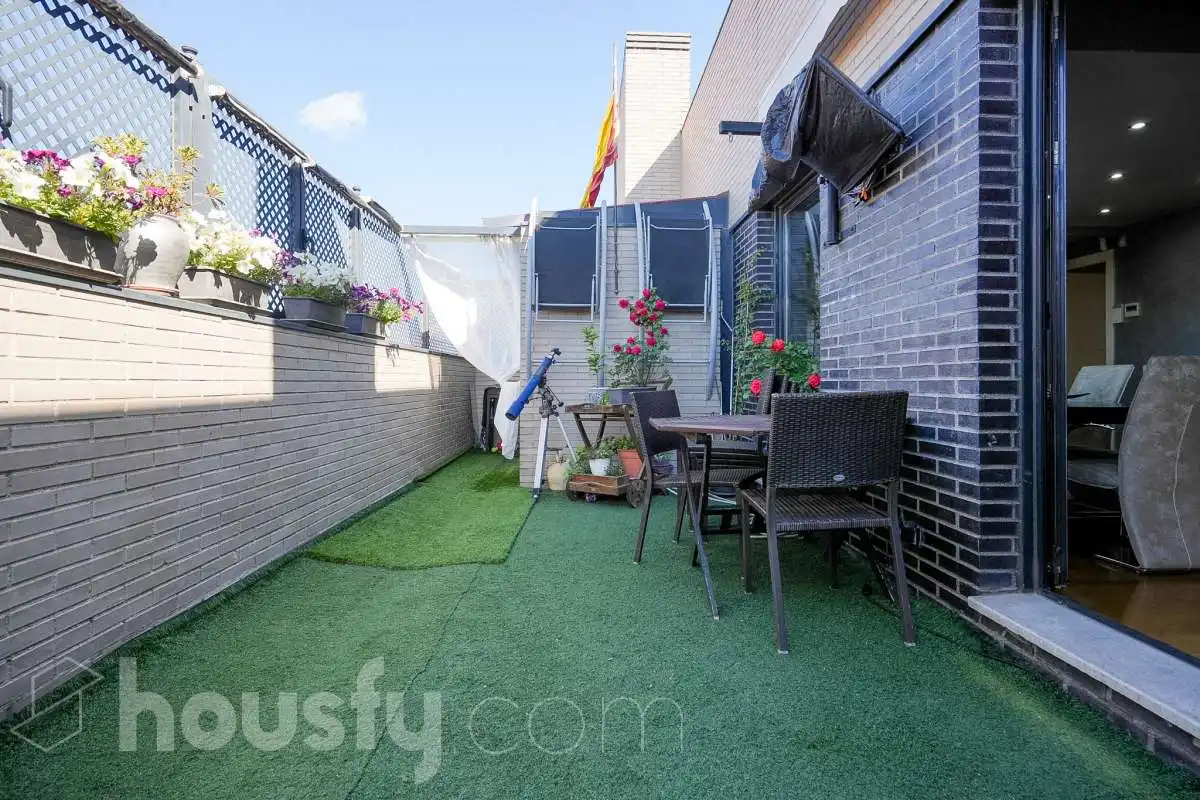 Terraza de Ático en venta en Madrid con Terraza, Trastero y Piscina comunitaria