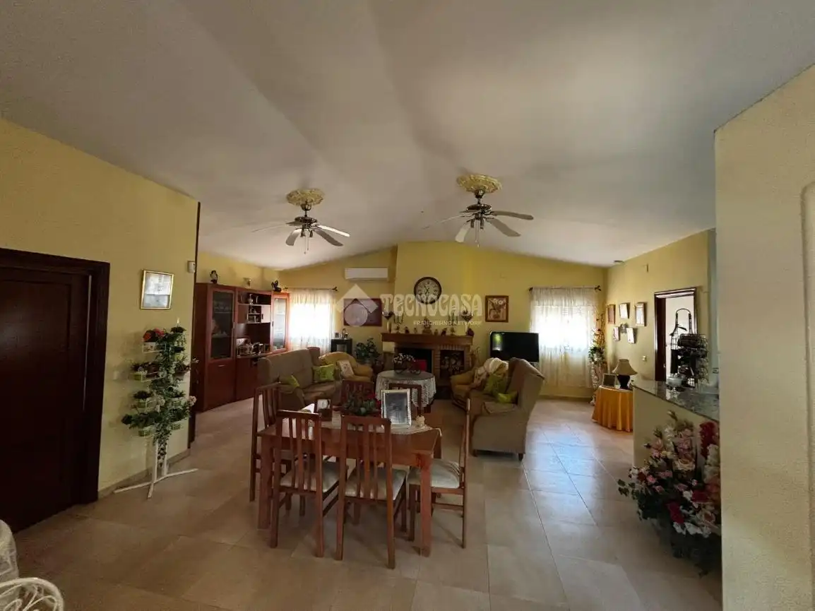 Casa rústica en venda a Las Vaguadas