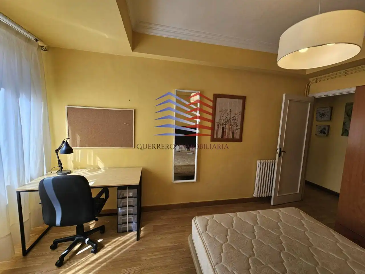 Bedroom of Flat for rent in Ourense Capital   with Heating, Furnished and Balcony