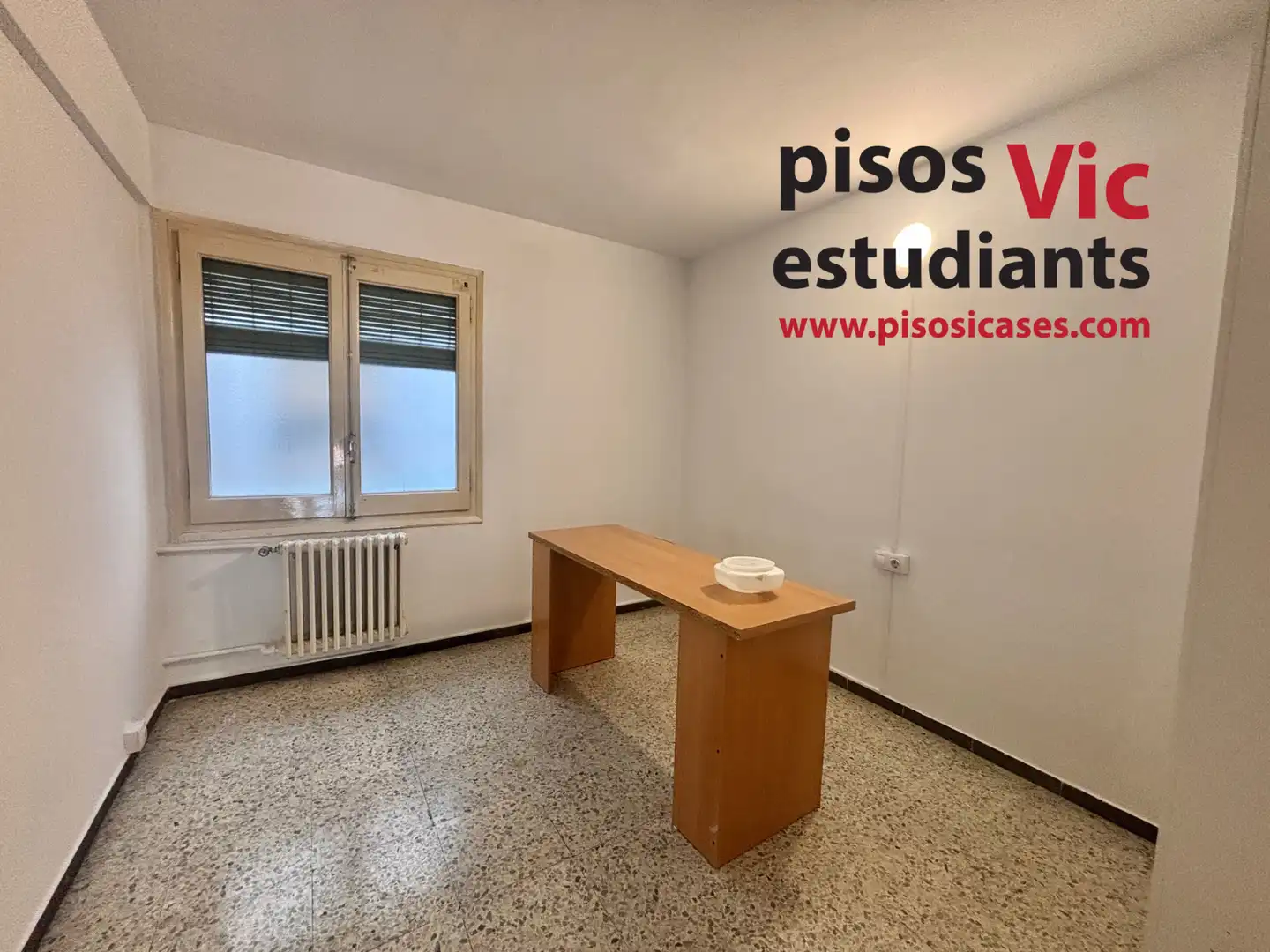 Flat for rent in Vic  with Heating, Furnished and Oven