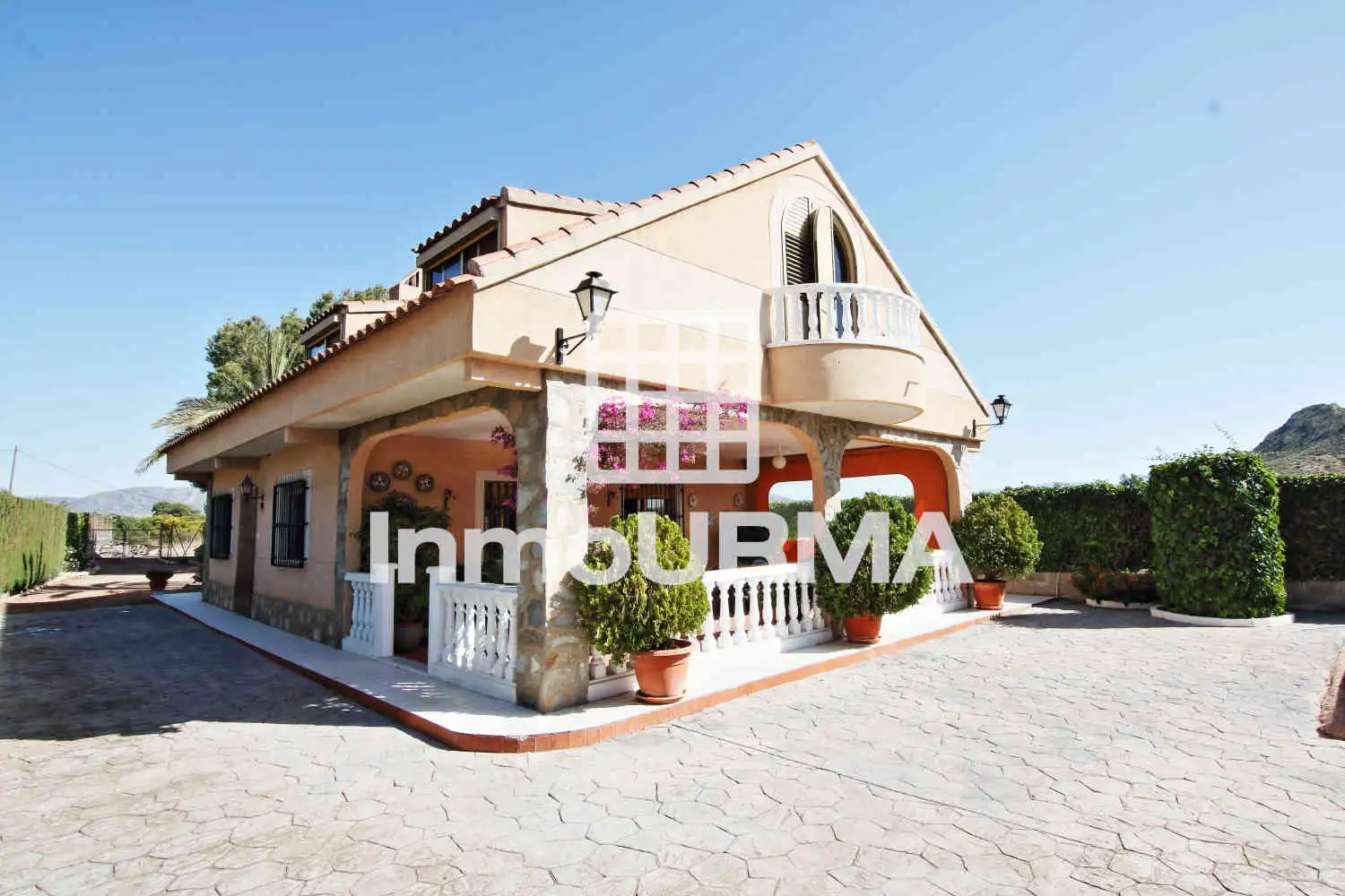Villa avec terrasse à vendre à CV-835
