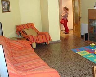 Sala d'estar de Apartament en venda en Almansa