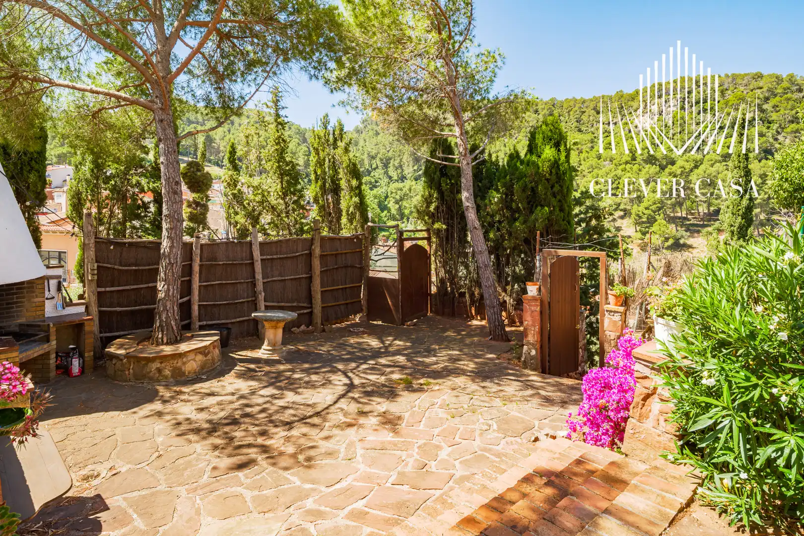 Jardín de Casa o chalet en venta en Castellví de Rosanes con Aire acondicionado, Calefacción y Jardín privado