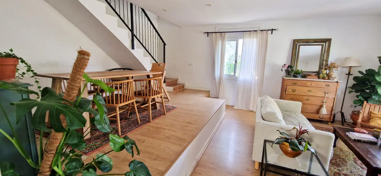 Sala d'estar de Casa o xalet en venda en Sant Pere de Ribes amb Aire condicionat, Calefacció i Jardí privat