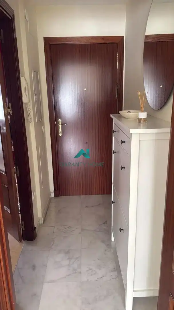 Flat for sale in Sevilla  with Air Conditioner and Heating