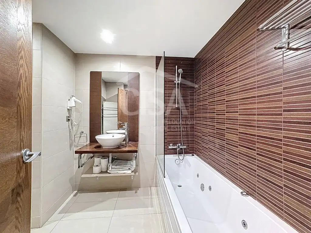 Baño de Piso de alquiler en Canillo con Calefacción, Amueblado y Horno