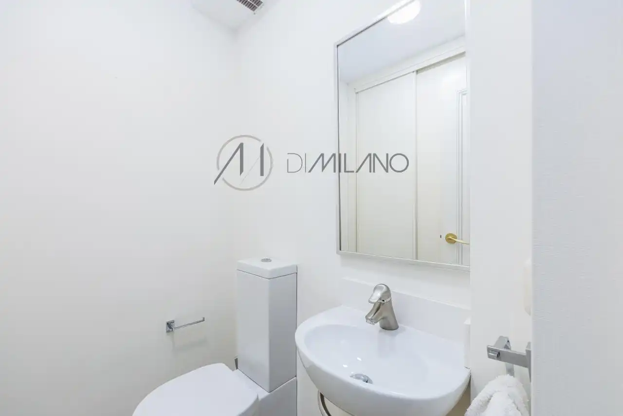 Bathroom of Flat for rent in Vigo   with Heating, Parquet flooring and Terrace
