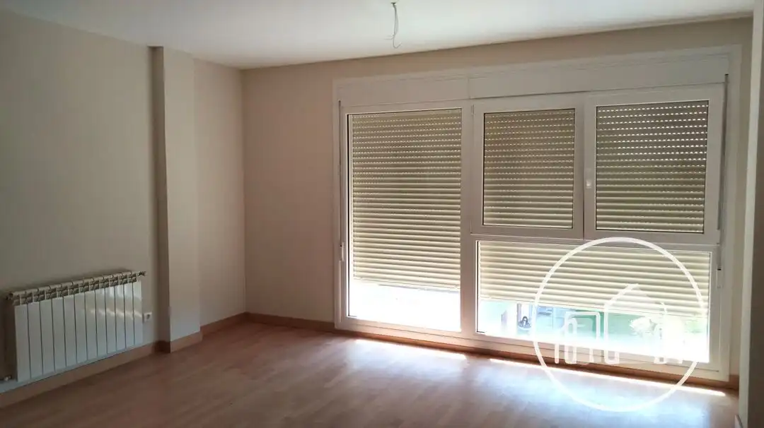Schlafzimmer von Wohnung zum Verkauf in Medina de Pomar mit Heizung und Abstellraum