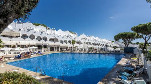 Foto 2 von Einfamilien-Reihenhaus zum Verkauf in Avenida la Reserva de Marbella, 23, Reserva de Marbella, Marbella