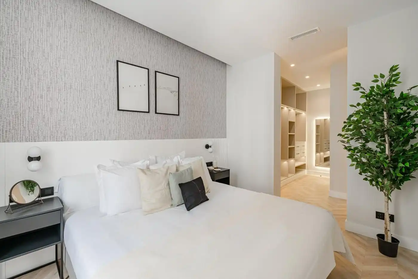 Schlafzimmer von Wohnung zum Verkauf in Madrid mit Klimaanlage und Heizung
