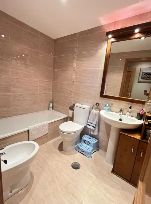 Baño de Piso en venta en Arroyo de la Encomienda con Calefacción, Jardín privado y Terraza