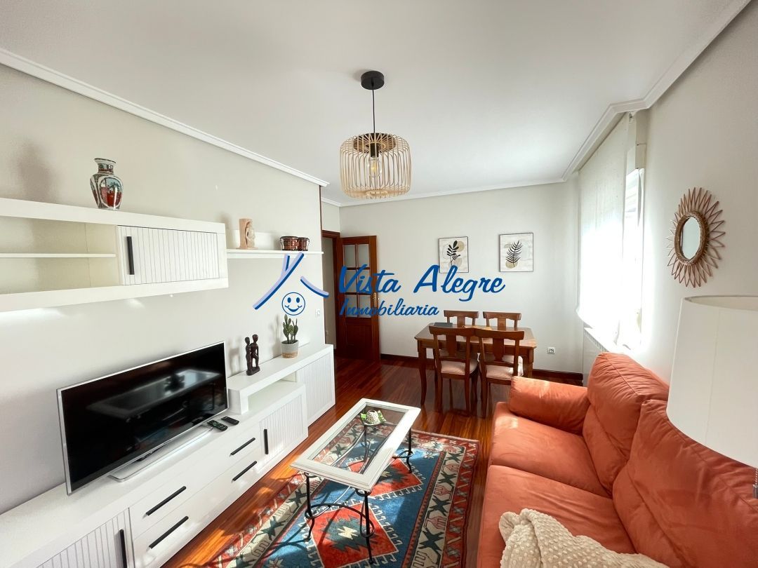 Sala de estar de Apartamento de alquiler en Haro con Calefacción, Terraza y Trastero