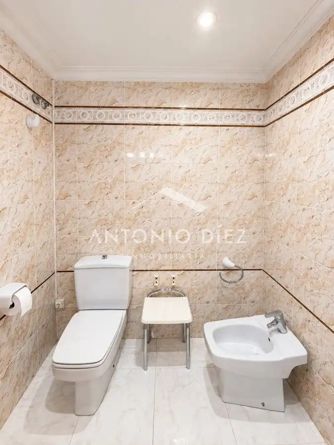 Baño de Piso en venta en Aspe con Trastero