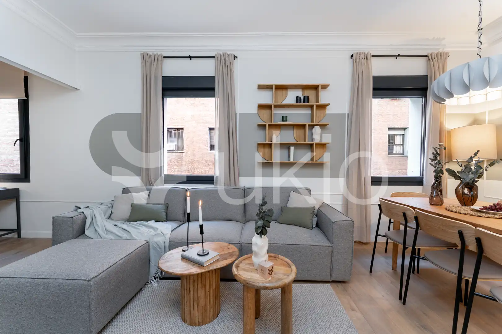 Sala d'estar de Apartament de lloguer en Madrid amb Aire condicionat, Calefacció i Moblat