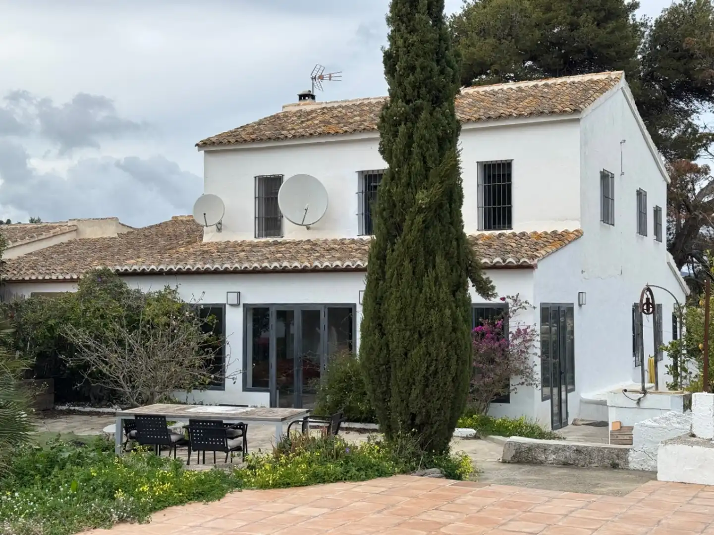 Casa rústica con piscina en venta en Benissa pueblo