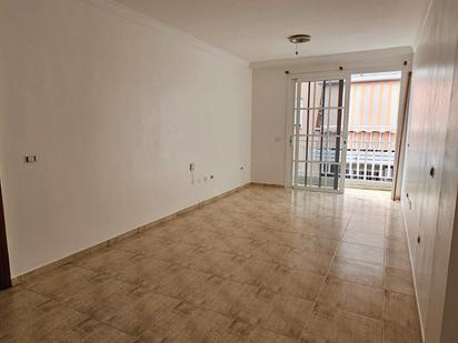 Sala d'estar de Apartament en venda en Arona