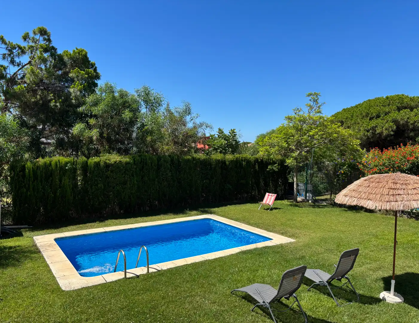 Detached homes for rent in Paseo de la Chirina, Islantilla Golf