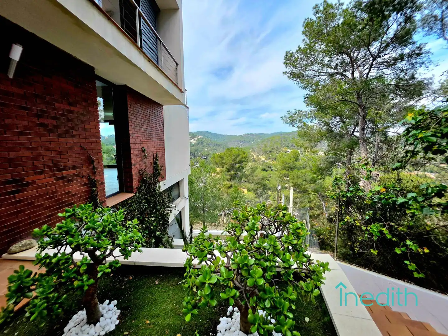 Terrassa de Casa o xalet en venda en Cubelles amb Calefacció, Jardí privat i Terrassa