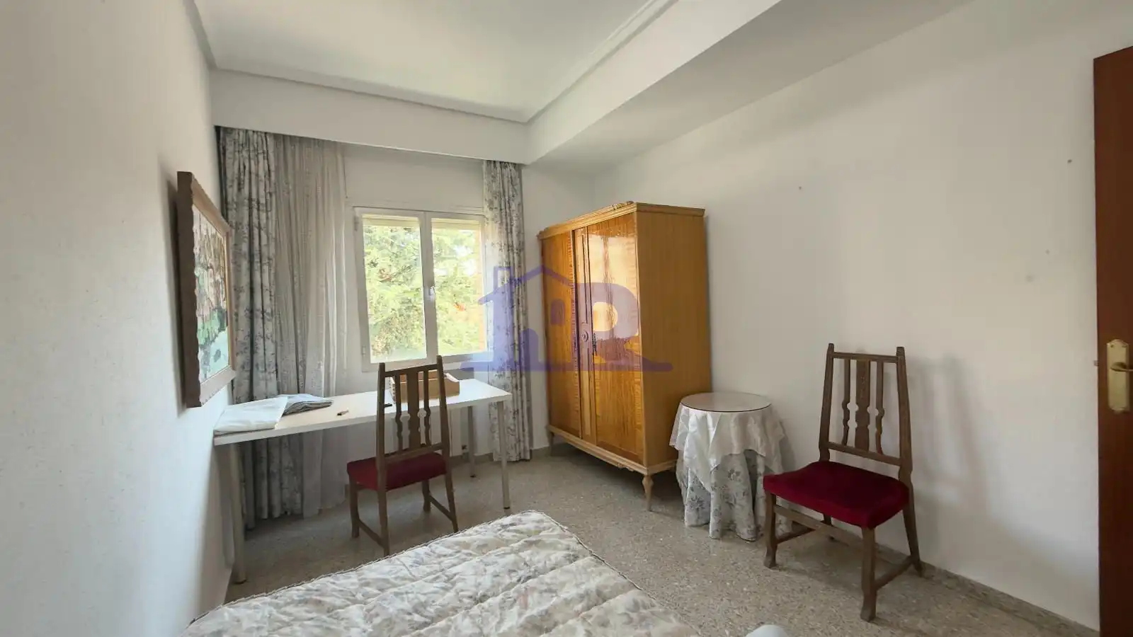 Habitación de Piso de alquiler en Cuenca con Calefacción y Terraza