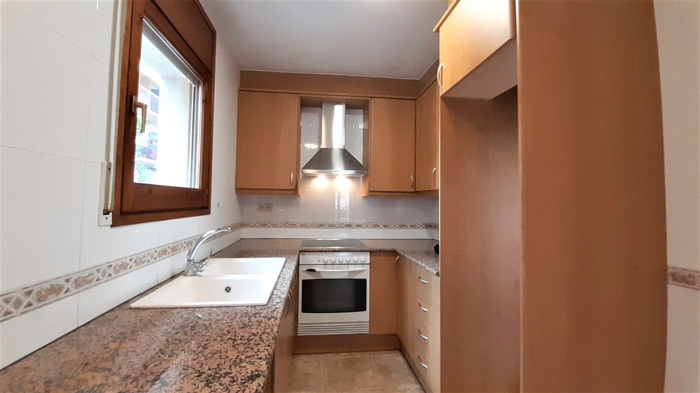 Cuina de Casa adosada en venda en Moià amb Calefacció, Terrassa i Traster