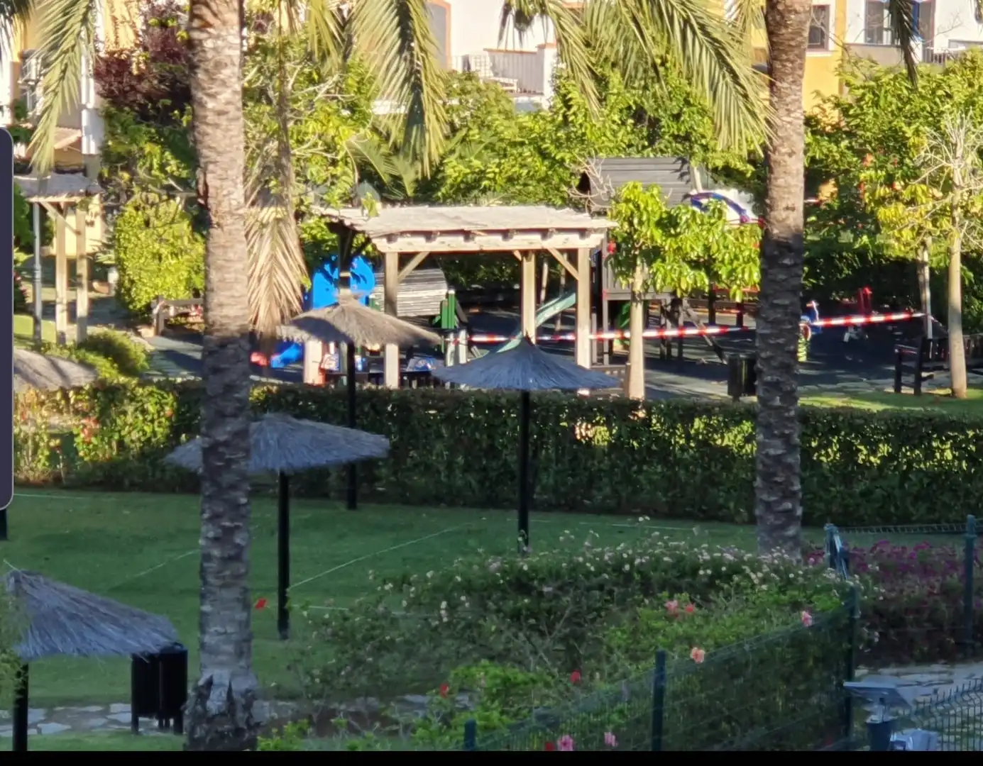 Casa adosada en venda a Guadalmina Alta