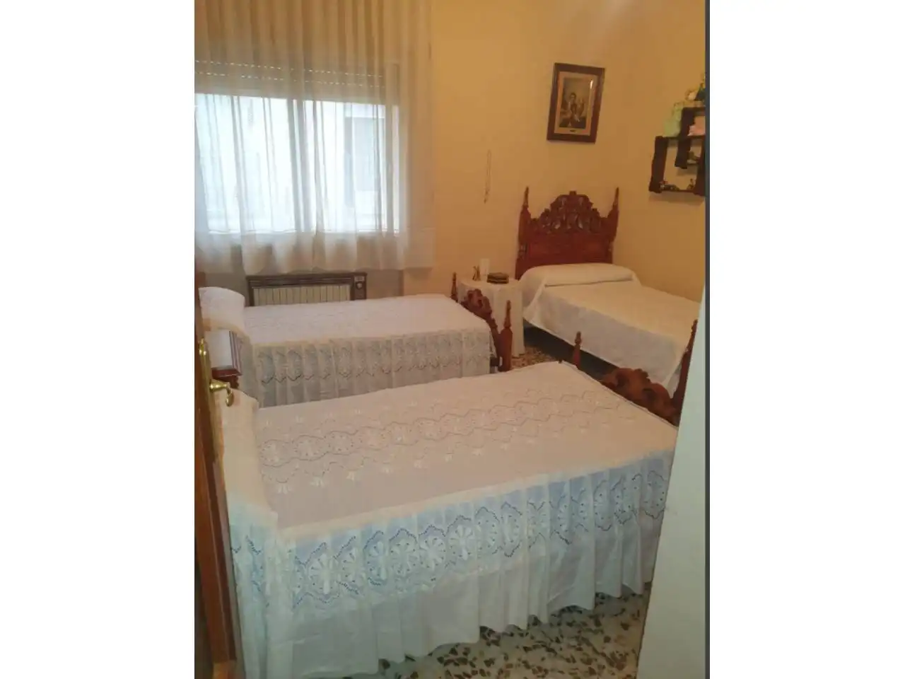Habitación de Piso en venta en Villanueva de la Serena con Calefacción, Terraza y Amueblado